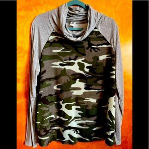 HoneyMe camo top.